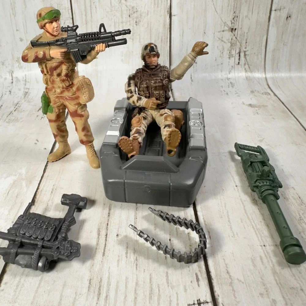CHAP MEI Army Men Lot Articulated & Static Figures w/ Weapons Vintage Military‎